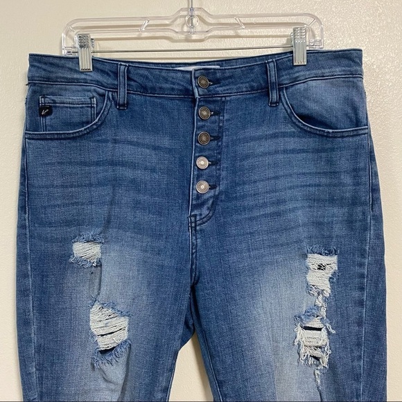 Kancan Jean Women’s Size 15/31 Medium Wash At Last Distressed Button Fly Jeans - Picture 3 of 13